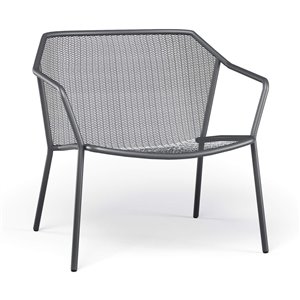 Sillón Darwin diseñado para espacios exteriores de Emu.