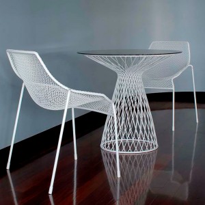 Silla Heaven para ambientes exteriores de Emu. Sillas de diseño.