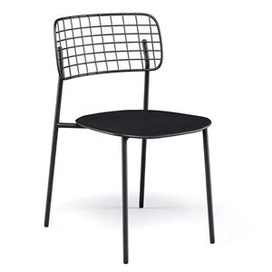 Silla Lyze perfecta para exteriores de Emu.