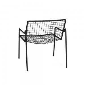 Sillón Rio R50 para ambientes exteriores de Emu.