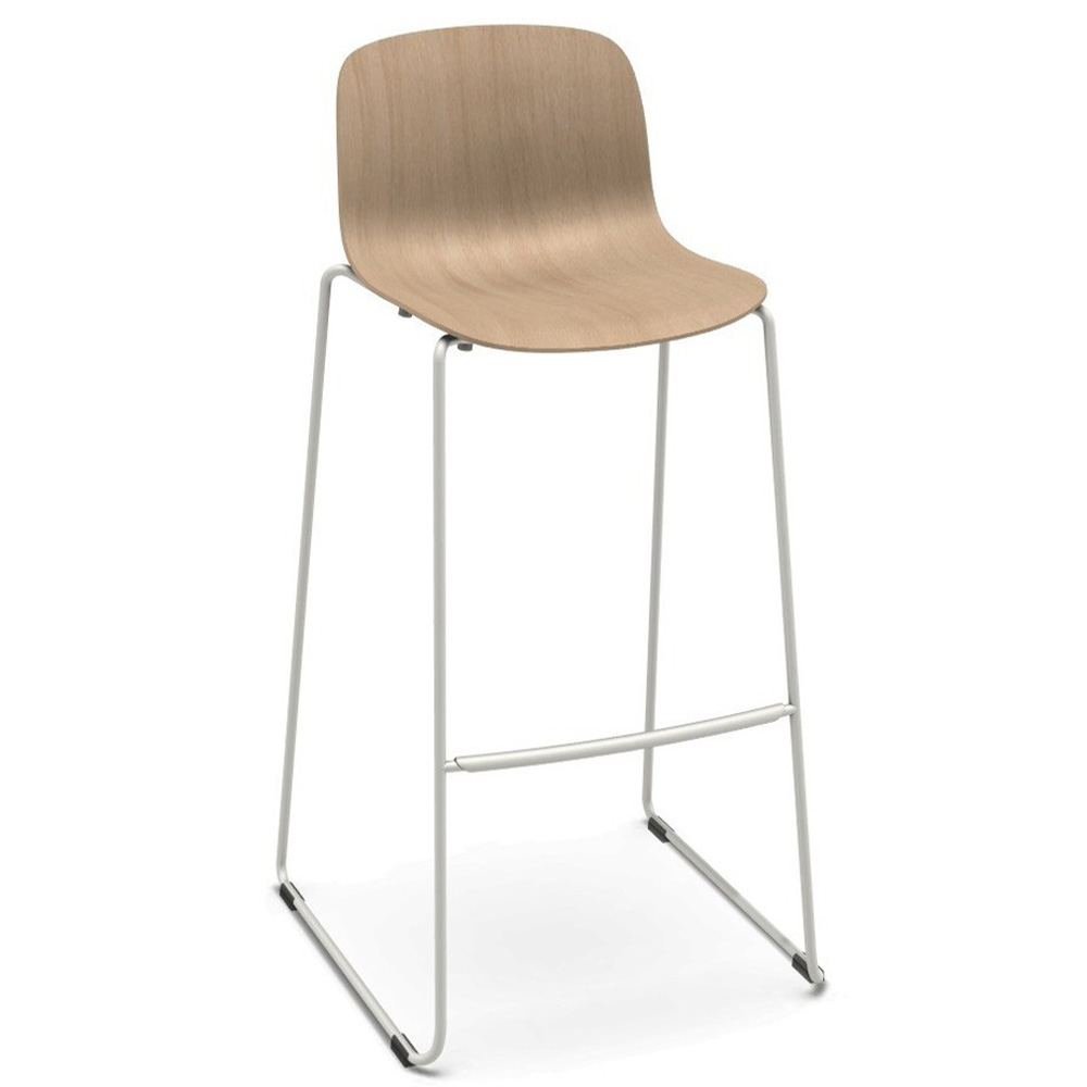 Taburete Troy Madera Patas Patín. Taburete apilable de diseño moderno.