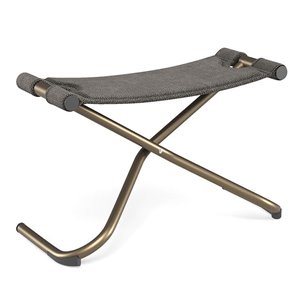 Reposapiés Cozy Snooze ideal para exteriores de Emu.