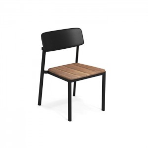 Silla Shine para ambientes exteriores de Emu.