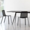 Mesa Baguette de Magis. Mesa de diseño moderno para oficinas y estudios.