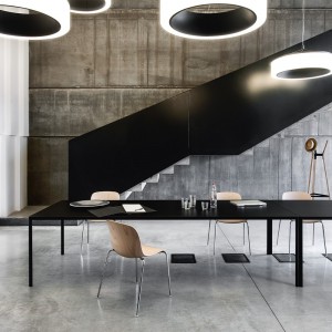 Mesa Passe-Partout Rectangular de Magis. Muebles de diseño moderno.