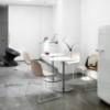 Mesa Passe-Partout Redonda de Magis. Muebles y complementos de diseño moderno.