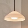 Lámpara suspensión Pao Glass Hay. Lámparas de diseño de calidad Nórdica.