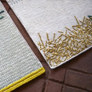 Alfombra diseño Backstitch Calm Green de GAN. Alfombras de lana modernas.