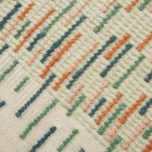 Alfombra original Backstitch Busy Green de GAN. Alfombra de lana de diseño.