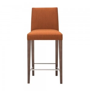 Taburete Anna de Andreu World. Diseño moderno para interiores.