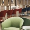 Moderno sillón Brandy SO-2996 en madera de Andreu World. Para Interiores.