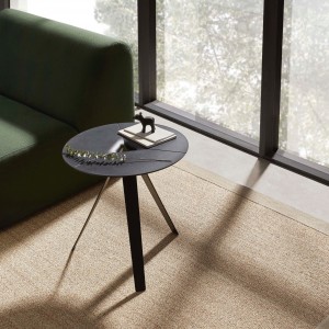 Mesa Tria de diseño moderno y elegante de Kendo.