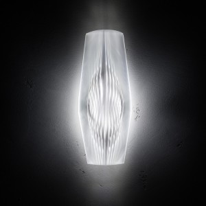 Lámpara de pared Mirage oferta de Slamp. Diseño moderno, elegante e italiano.