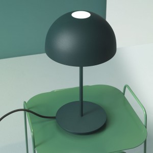 Lámpara sobremesa Amedeo de Zava. Lámparas de diseño estilo minimalista.