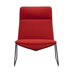 Butaca Capri Lounge BU-1695 Andreu World giratoria para interiores.