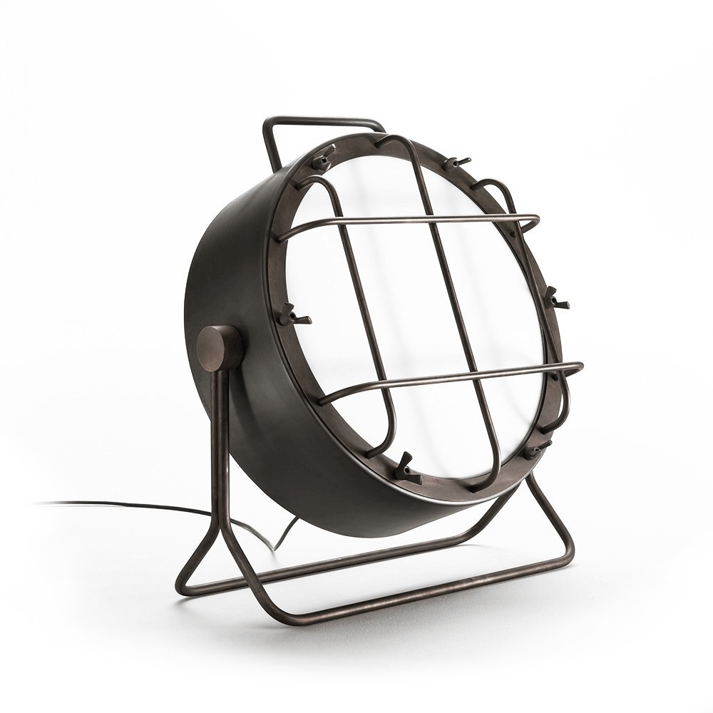 Lámpara de suelo Cantiere de Zava.  Lámparas de diseño para interiores. 