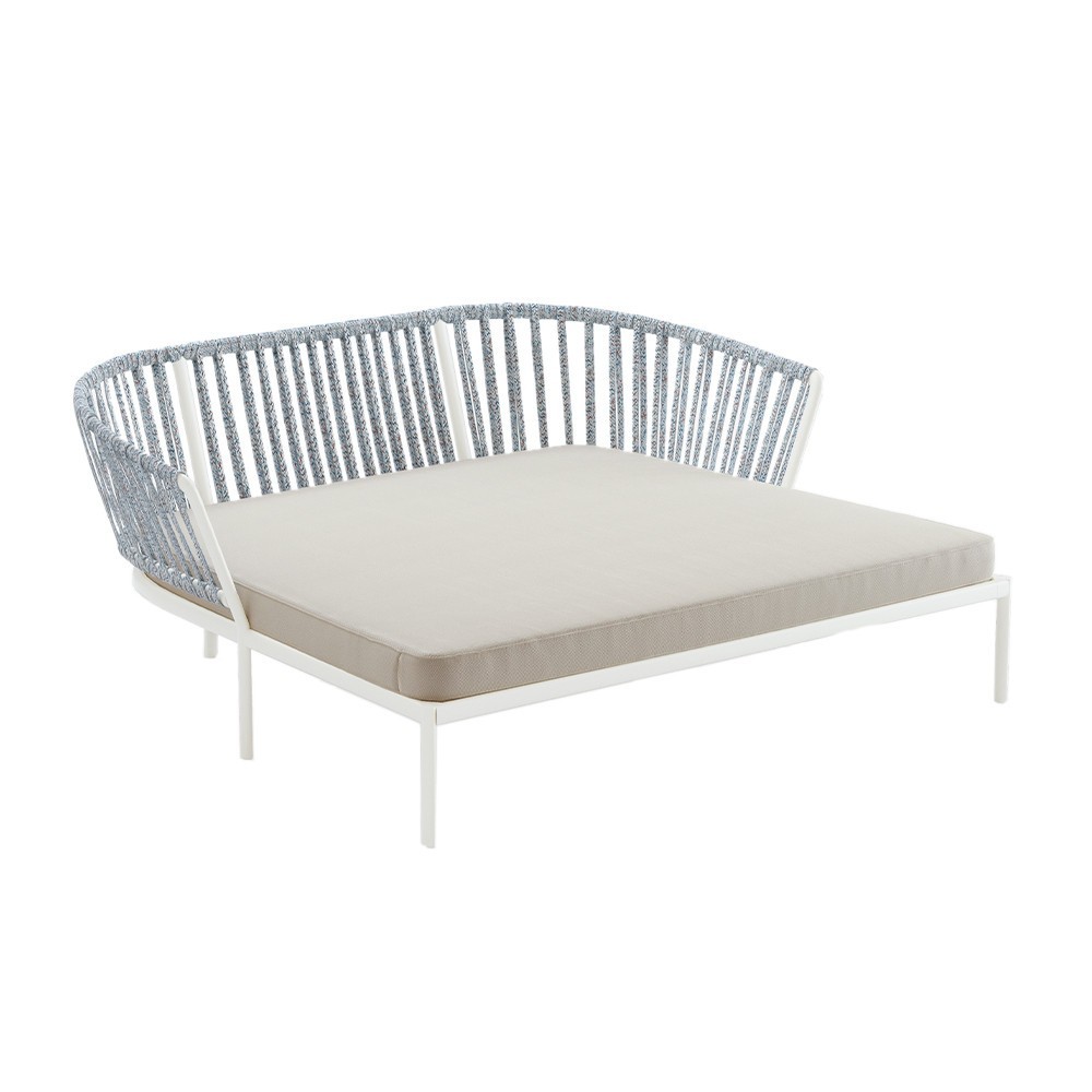 Daybed Ria de Fast confort y modernidad perfecto para espacios exteriores.