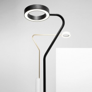 Lámpara de pie Meta de Zava. Lámparas minimalistas de diseño italiano.