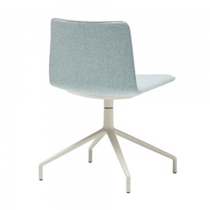 Silla Flex SI-1304 Andreu World. Diseño práctico ideal para interior.