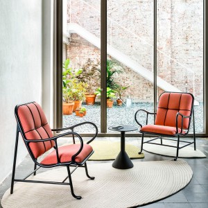 Mesa auxiliar Side Table B para exterior de BD Barcelona.