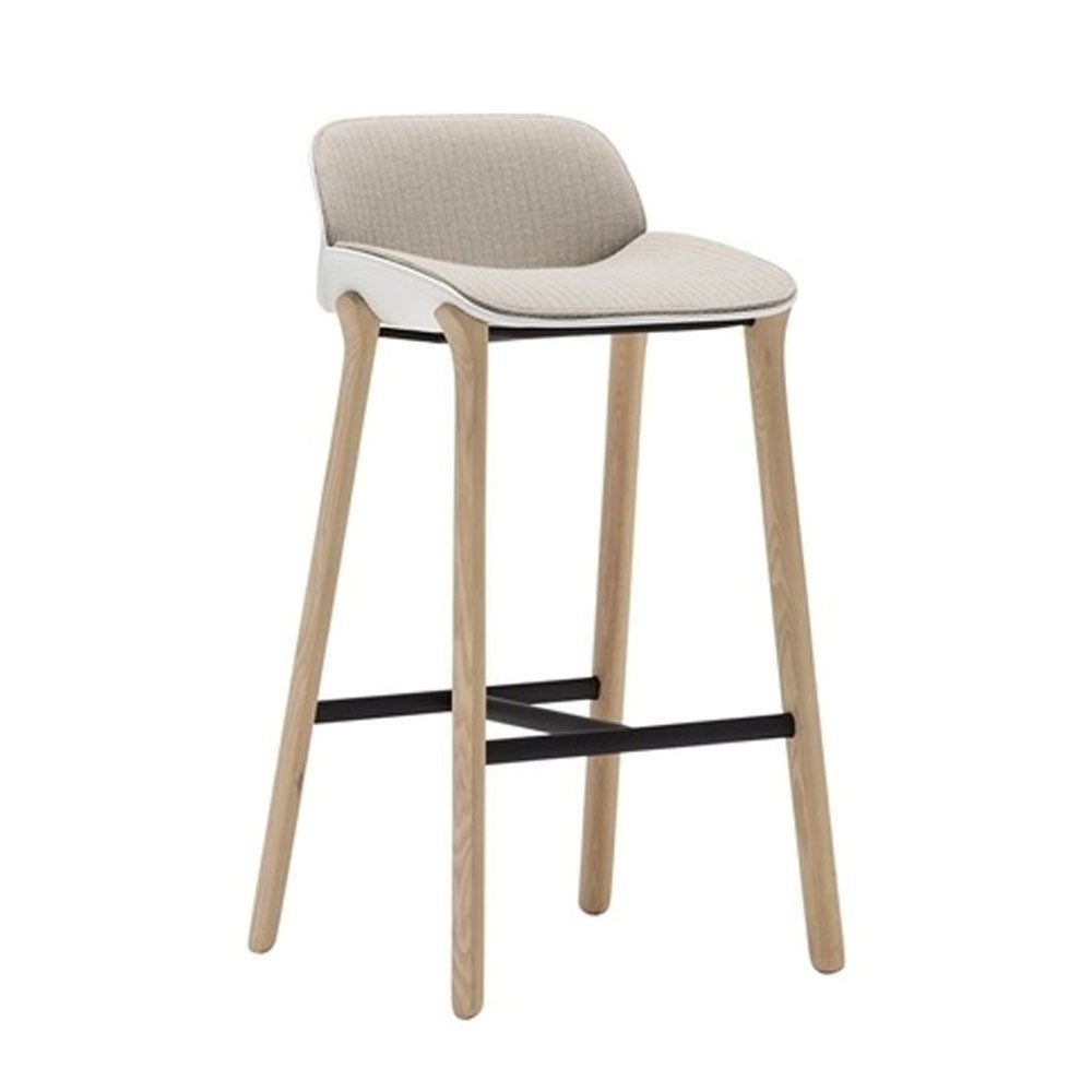 Taburete Nuez BQ Andreu World. Diseño Contemporáneo para interior.