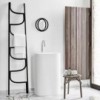Escultura decorativa Ladder de GTV Thonet Vienna. Escalera perchero de diseño.