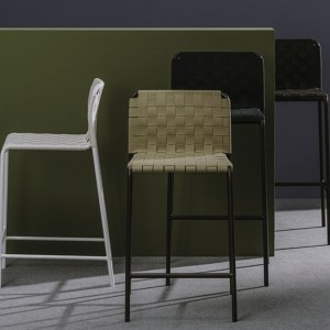 Taburete Costa Andreu World. Diseño de muebles ideales para exteriores.