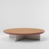 Mesa Centro Ø180 exterior con base en aluminio, colección Cala de Kettal.
