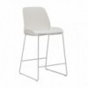 Taburete Nuez respaldo Outdoor Andreu World diseño ideal para exteriores.