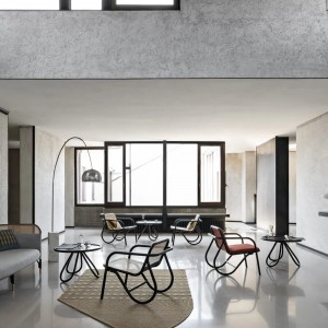 Butaca N. 200 de GTV Thonet Vienna. Butacas de salón de diseño minimalista.