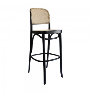 Taburete N. 811 Rejilla de GTV Thonet Vienna. Sillas y taburetes de diseño.