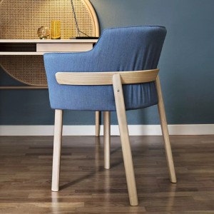 Butaca Pince de GTV Thonet Vienna. Butacas para salón de diseño moderno.