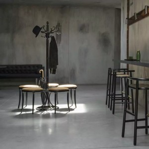 Perchero Ruhering de diseño GTV Thonet Vienna. Percheros de recibidor.