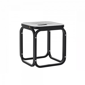 Taburete Postsparkasse de GTV Thonet Vienna. Sillas y taburetes de diseño.