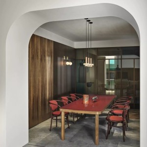Mesa comedor Saüle de GTV Thonet Vienna. Mesas rectangulares de comedor.