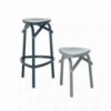 Taburete Trio de GTV Thonet Vienna. Taburetes de diseño moderno para cocina.