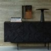 Graphic 3 puertas: 168x45x80h cm.