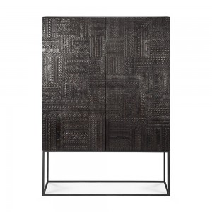 Aparador alto Tabwa de Ethnicraft. Muebles modernos macizos. Armario de salón.