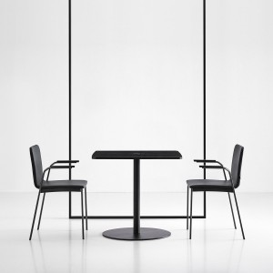 Mesa Núcleo de Punt mobles. Mesa contract para cafeteria. Mesas de diseño moderno.