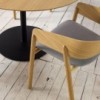 Sillón Mava MAV101/2 Punt. Silla con asiento tapizado. Sillas de diseño.