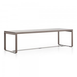 Mesa Flat Rectangular de Gandia Blasco. Mesa de diseño para exterior.