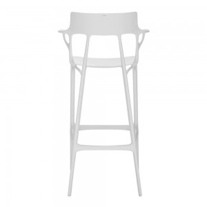Taburete AI Kartell cómodo y elegante perfecta para ambientes del hogar.