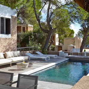 Tumbona moderna Flat Textil reclinable para exterior de Gandia Blasco.