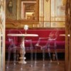 Sillón de policarbonato con brazos Louis Ghost Kartell. Diseño de calidad.