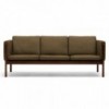 Sofá CH163 en tela de Carl Hansen and Son con un diseño moderno y elegante que entrega calidad a cualquier espacio.