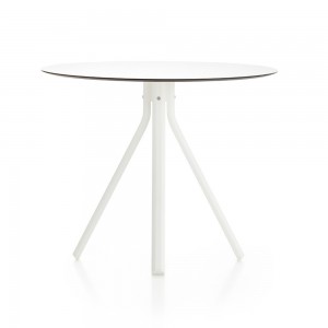 Mesa Monopata Stack de Gandía Blasco. Mesas de diseño moderno de exterior.