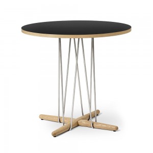 Mesa Embrace E020 de Carl Hansen and Son. Mesas de diseño moderno y elegante.