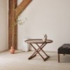 Mesa auxiliar ML10097 Egyptian Table de Carl Hansen and Son con diseño moderno y elegante.