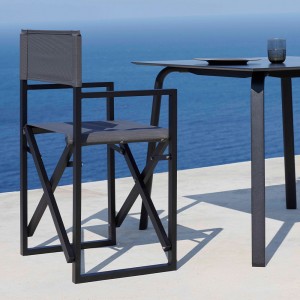 Silla Clack! de Gandia Blasco. Silla pleagble de diseño para exterior.