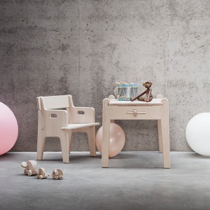 Silla de Peter CH410 de Carl Hansen and Son. Muebles infantiles. Sillas de niños.